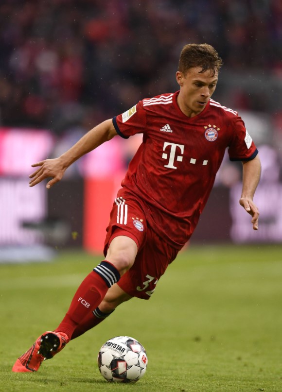 尤文险胜丹麦，基米希状态火热