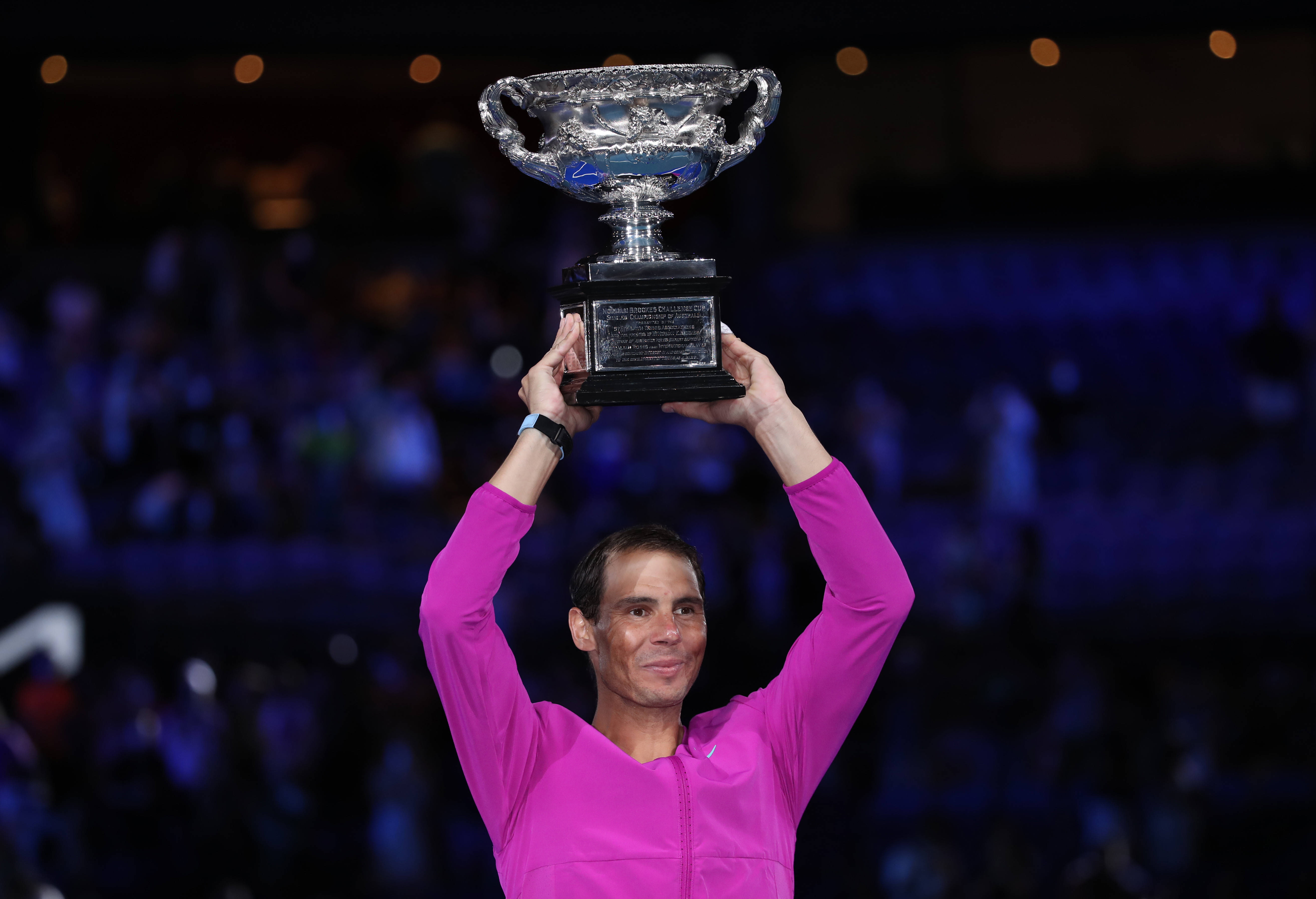 开云体育在线-澳网轻取法网，纳达尔刷新纪录