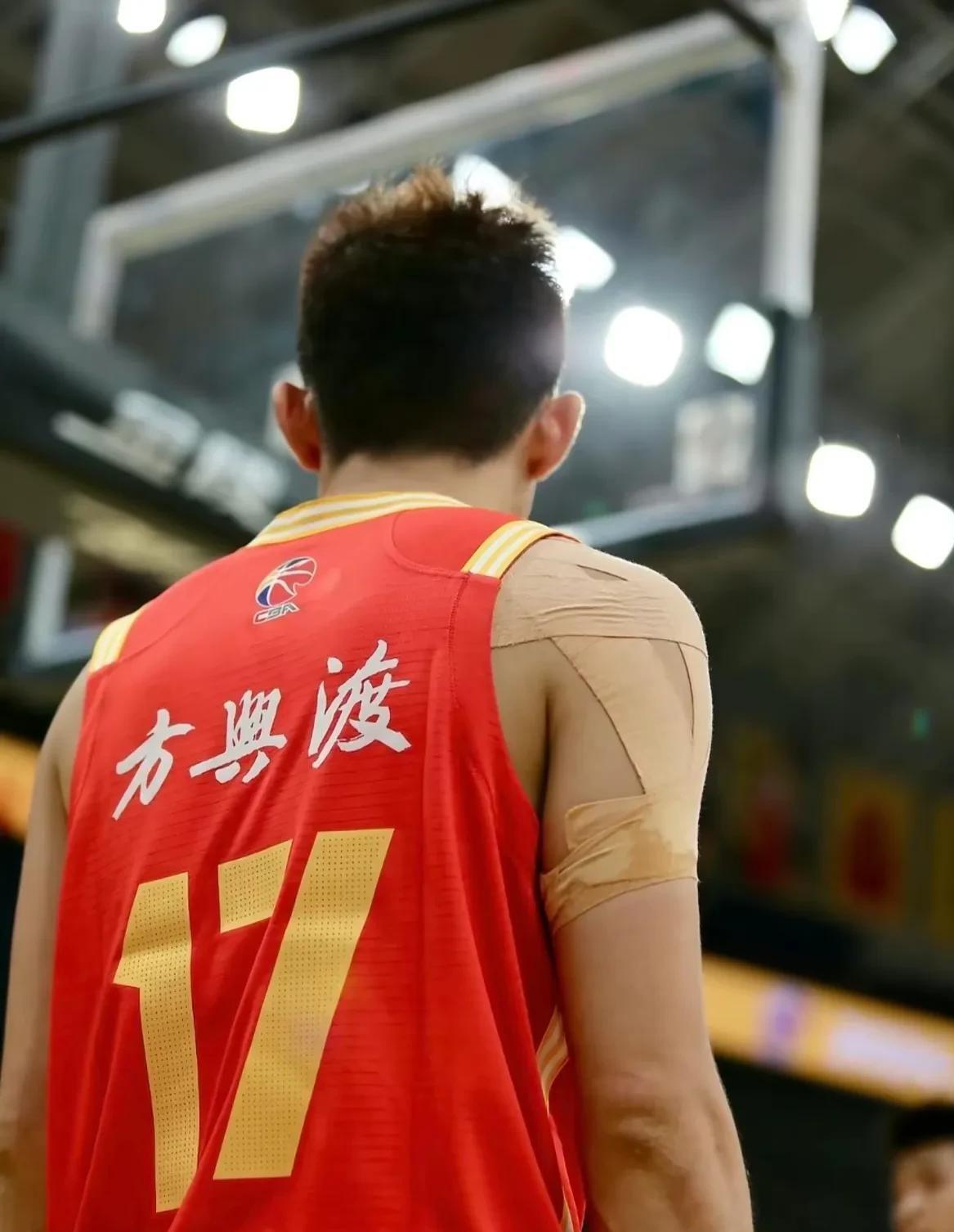 广东队逆转爵士，孙铭徽状态火热